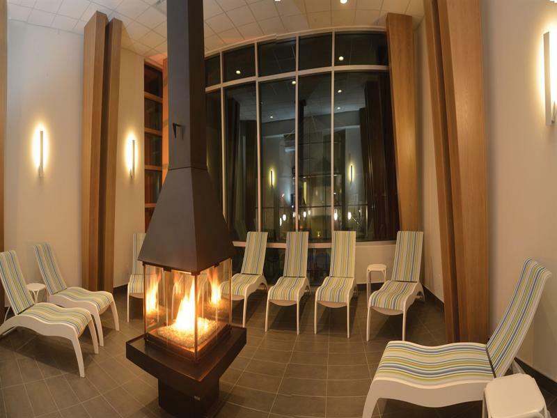 卢普河会议中心环球大酒店 Rivière-du-Loup 外观 照片
